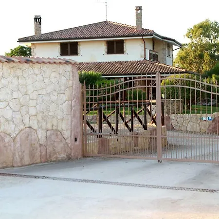 Nocleg ze śniadaniem Ajo Sardinia 3*