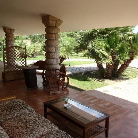 Nocleg ze śniadaniem Ajo Sardinia 3*